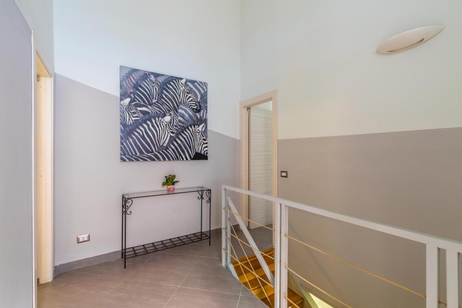Relax Rooms-vicino Lungomare- Naples